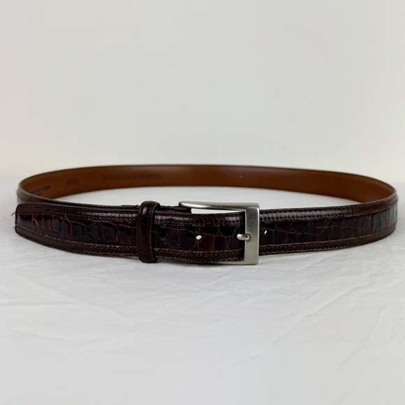 Johnston & Murphy Gator Embossed Brown Leather Belt - Picture 2 of 10